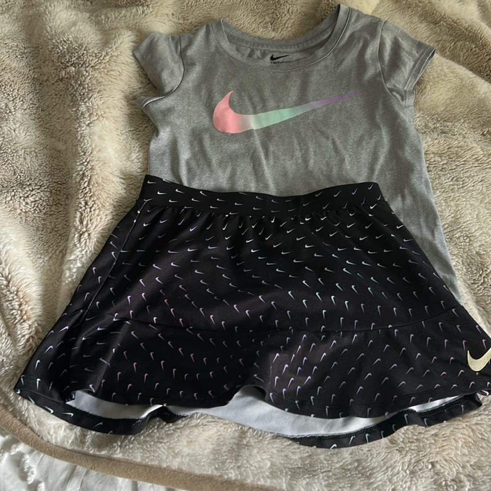 Girls Nike tennis outfit
